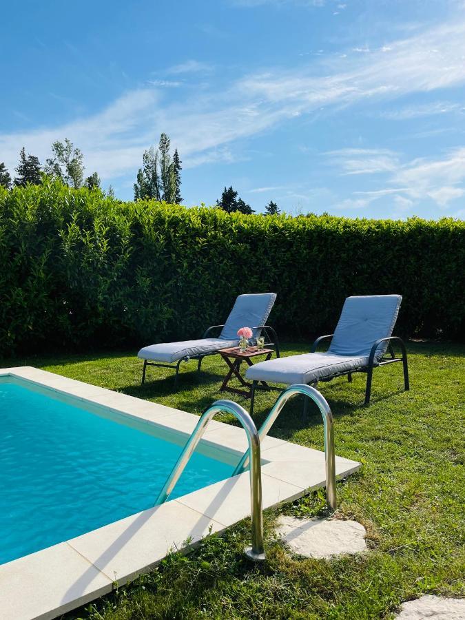 Hotel Un Coin Tropical En Provence ! LʼIsle-sur-la-Sorgue Exteriér fotografie